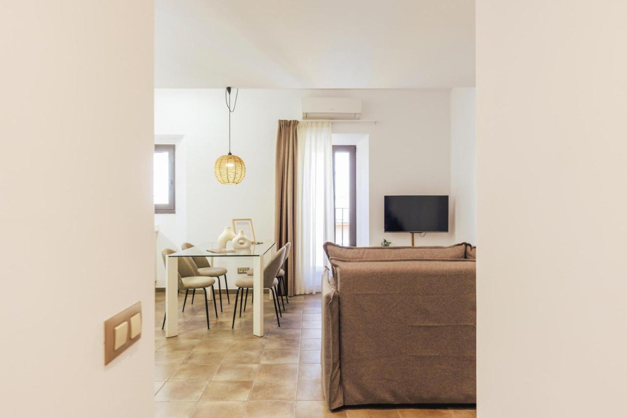 Bravissimo Mercadal Duplex, With 2 Bedrooms Girona Eksteriør billede